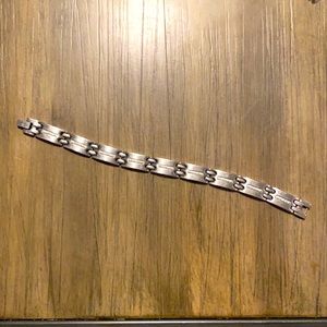 Stainless steel bracelet 8.5”